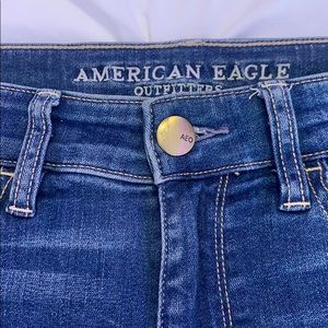 AE Super Stretch Jeans Size 6 Long